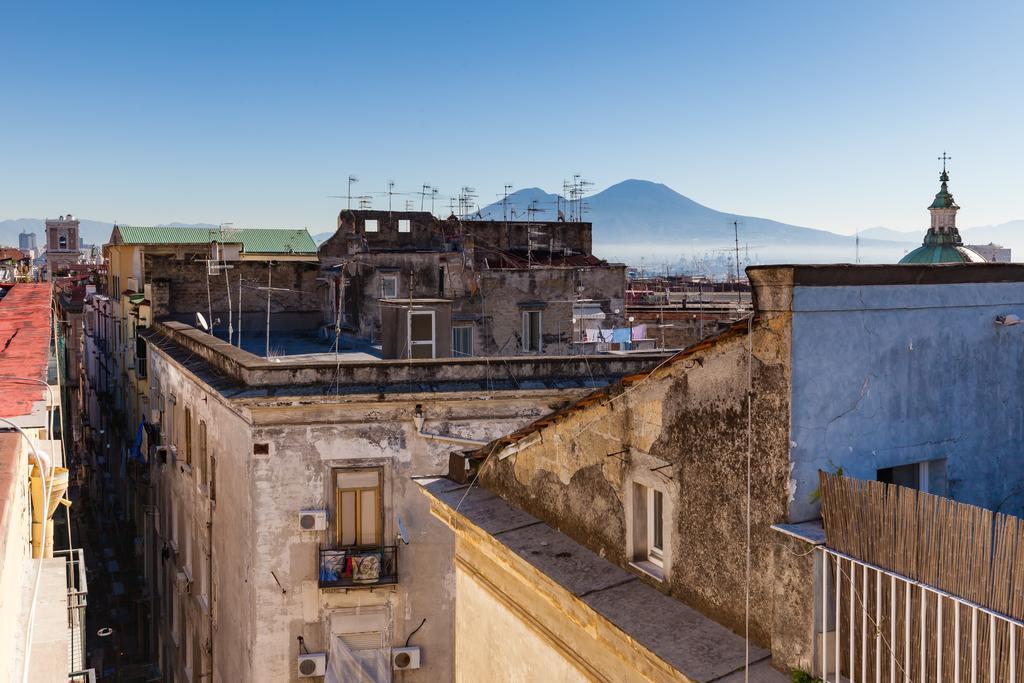 Pignasecca 1 - Bh25 * Naples